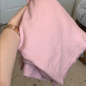 Main Character Scarf